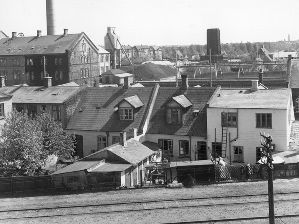 Ringbind med billeder om den gamle Odense Konservesfabrik